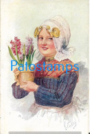 228543 ART ARTE SIGNED KARL FEIERTAG GIRL WITH FLOWERPOT POSTAL POSTCARD - Autres & Non Classés