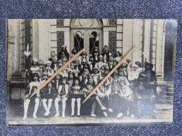 PHOTO CARTE - A SITUER - THEATRE - TROUPE - FOLKLORE - SALTIMBANQUE - COMEDIEN - - Other & Unclassified