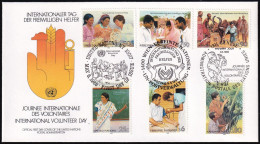 UNO NEW YORK - WIEN - GENF 1988 TRIO-FDC Int. Tag Der Freiwilligen Helfer - Gemeinschaftsausgaben New York/Genf/Wien