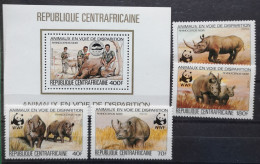 Zentralafrika 1983 WWF Nashörner Mi 985/88** + Block 1v** - Centraal-Afrikaanse Republiek