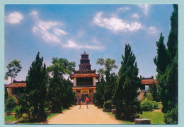 CHUA THIEN MU - HUE - VIET NAM - Duong Vao Chua - Route à La Pagode - Vietnam