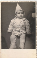 JEWISH JUDAICA TURQUIE  CONSTANTINOPLE FAMILY ARCHIVE SNAPSHOT PHOTO ENFANT BABY 8.3X13.2cm. - Personnes Anonymes
