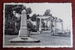 Cpsm Nieuport : Frans Monument En Sluizen - Nieuwpoort