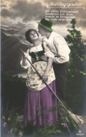 COUPLES, MAN WITH HAT AND WOMAN FLIRTING, RAKE, SWITZERLAND, POSTCARD - Parejas