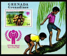 Grenada Grenadinen Block 42 Mit 329 Postfrisch Jahr Des KIndes #HD543 - Grenada (1974-...)