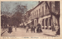 MÉDÉA - Rue D'Alger - Médéa