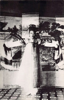 Korea - Palace Dancer - Korea, South