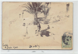 Tunisie - GABÈS - Famille Arabe - CARTE PHOTO Juillet 1906 - Ed. Inconnu  - Tunesië