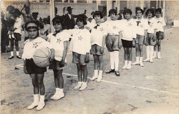 Uruguay - 7 - Vistas De Las Plazas De Deportes Y De Otras Actividades Fisicas Que Se Realizan Bajo La Superintendencia D - Uruguay