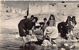 Algérie - Mauresques Dans L'Oued - Ed. Jomone 8 - Donne