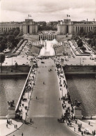 PARIS - LE PALAIS DE CHAILLOT ET LES GRANDES EAUX - Other Monuments