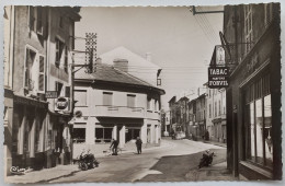 AMBERIEU EN BUGEY (01 Ain) - Les Quatre Coins - Commerce Enseigne Tabac Parfums Forvil / Librairie Papeterie - Ohne Zuordnung