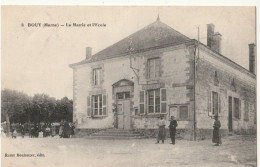 BOUY  La Mairie Et L'église - Autres & Non Classés