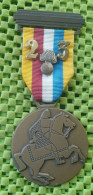 Medaille - MILITAIR - Marche De 'Armée Luxembourg Met Extra -  Original Foto  !! - Andere & Zonder Classificatie