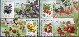 NORTH KOREA - 2014 - SET OF 4 STAMPS AND 4 LABELS MNH ** - Herbal Plants - Korea, North