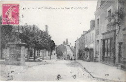 ARNAC La POSTE - La Place Et La Grande Rue - Sonstige & Ohne Zuordnung