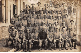 ORLEANS - Carte Photo - Soldats - état - Orleans