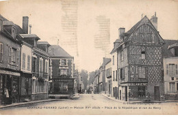 CHATEAU RENARD - Place De La République Et Rue Du Berry - Très Bon état - Other & Unclassified