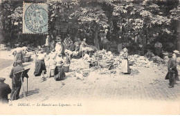 DOUAI - Le Marché Aux Légumes - Très Bon état - Douai