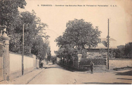 VERNEUIL - Carrefour Des Grandes Rues De Verneuil Et Vernouillet - Très Bon état - Otros & Sin Clasificación