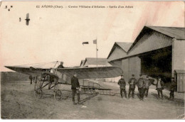 AVIATION : Avord Centre Militaire D'aviation Sortie D'un Avion - Bon état - ....-1914: Precursors