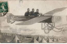 AVIATION : R.F. 1913, 3 Personnes Dans Un Avion, Montage - Très Bon état - ....-1914: Precursors