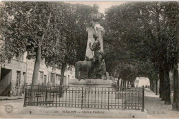 MELUN: Statue Pasteur - Très Bon état - Melun