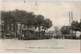 MELUN: Place De La Gare Tramway De Barbizon - Très Bon état - Melun