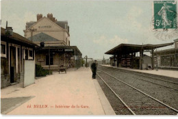 MELUN: Intérieur De La Gare - Très Bon état - Melun