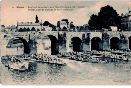 MEAUX: Vestiges Des Pilotis Des Vieux Moulins Brûlés Dans La Nuit Du 16 Au 17 Juin 1920 - Très Bon état - Meaux