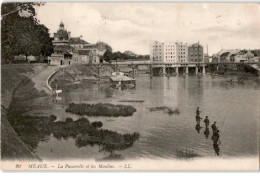 MEAUX: La Passerelle Et Les Moulins - état - Meaux