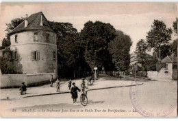 MEAUX: Le Boulevard Jean-rose Et La Vieille Tour Des Fortifications - Très Bon état - Meaux