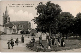 BRIE-COMTE-ROBERT: Place Des Fêtes - Très Bon état - Brie Comte Robert