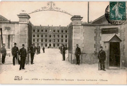 AVON: 5e Escadron Du Train Des équipages Quartier Lariboisière L'entrée - Très Bon état - Avon