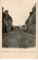 CHATILLON-COLIGNY: Grande-rue Et Vue De La Salle Du Sacré-coeur - Très Bon état - Chatillon Coligny