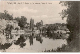 NEMOURS: Bords Du Loing Vue Prise Du Champ De Mars - Très Bon état - Nemours