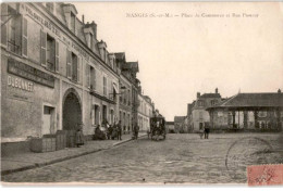 NANGIS: Place Du Commerce Et Rue Pasteur - Très Bon état - Nangis