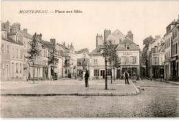 MONTEREAU: Place Aux Blés - Très Bon état - Montereau