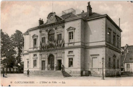 COULOMMIERS: L'hôtel De Ville - Très Bon état - Coulommiers