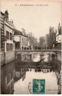 COULOMMIERS: Pont De La Ville - état - Coulommiers