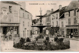 TOURNAN: La Fontaine - Très Bon état - Tournan En Brie
