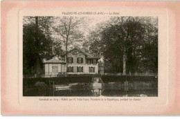 VILLENEUVE-LES-BORDES: Le Châlet - Très Bon état - Other & Unclassified