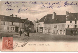 VILLENEUVE-sur-BELLOT: La Place - Très Bon état - Other & Unclassified