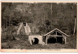 VARREDDES: La Fontaine D'aisances - Très Bon état - Andere & Zonder Classificatie