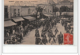 COGNAC - 9 Juin 1907 Visite De M. Barthou, Ministre Des Travaux Publics-le Cortège Place François 1er - Très Bon état - Cognac