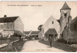 LE PLESSIS-FEU-AUSSOUS: Place De L'église - Très Bon état - Otros & Sin Clasificación