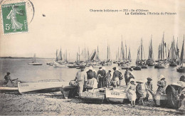 ILE D'OLERON - La Cotinière - L'Arrivée Du Poisson - Très Bon état - Ile D'Oléron