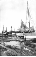 ILE D'OLERON - LA COTINIERE - Un Coin Du Port à Mer Basse - Très Bon état - Ile D'Oléron