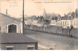 TOURS - Vue Prise De La Passerelle Du Chemin De Fer - Très Bon état - Tours