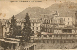 LOURDES  Villa Ste Rose Et Hotel St Hubert  (scan Recto-verso) Ref 1012 - Lourdes